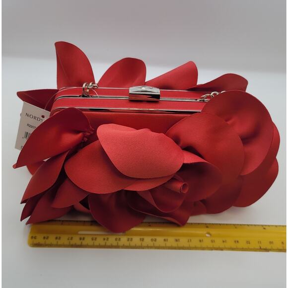 Sondra Roberts Red Evening Flower Purse/Clutch Chain Strap Rhinestone Closure - Picture 16 of 16